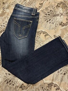Vigoss Women's Dark Wash Straight Leg Jeans